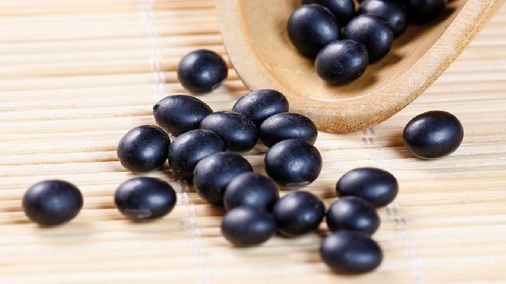 不吃飯吃水果能減肥嗎？吃水果有利于減肥嗎？