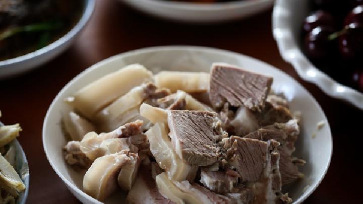 男士健身減肥食譜有哪些呢?男士減肥吃什么好?-易網<a href=http://www.xllyou.com/ target=_blank class=infotextkey>健康養生</a>網 男士健身減肥食譜有哪些呢?男士減肥吃什么好?