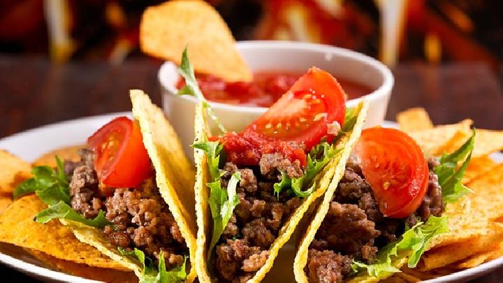 適合床上做的伸展運(yùn)動(dòng)減肥是什么呢?運(yùn)動(dòng)減肥方法介紹-易網(wǎng)<a href=http://www.xllyou.com/ target=_blank class=infotextkey>健康養(yǎng)生</a>網(wǎng) 適合床上做的伸展運(yùn)動(dòng)減肥是什么呢?運(yùn)動(dòng)減肥方法介紹