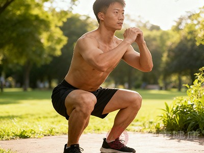 男性健身繞不開深蹲 但是深蹲的好處你真的了解嗎-易網健康養生網 男性健身繞不開深蹲 但是深蹲的好處你真的了解嗎