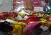 川味泡椒鳳爪,酸辣泡菜。的做法-酸辣味泡菜譜