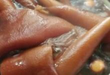 鹵豬皮的做法-香辣味煮菜譜