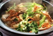 砂鍋河蟹的做法-香辣味炒菜譜