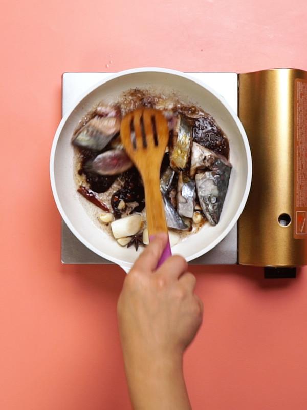 紅燒鲅魚的做法-咸鮮味燒菜譜