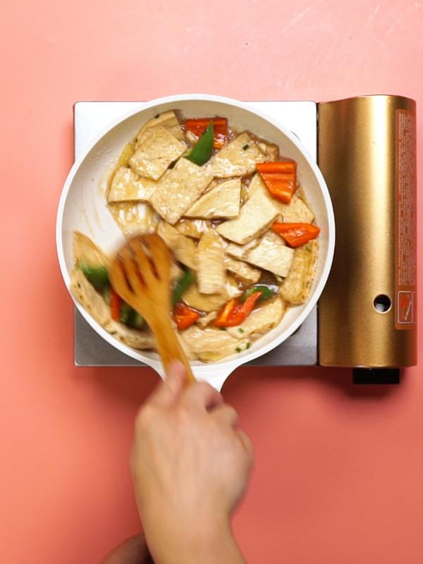 紅燒素雞的做法-家常味燒菜譜