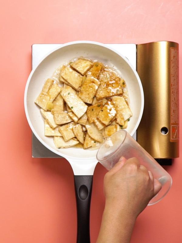 紅燒素雞的做法-家常味燒菜譜