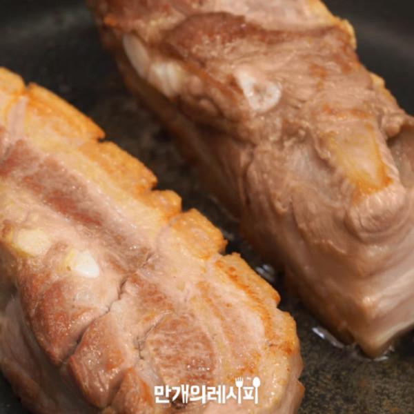 紅酒烤五花肉的做法-其它口味烤菜譜-易網(wǎng)健康養(yǎng)生網(wǎng) 紅酒烤五花肉的做法-其它口味烤菜譜