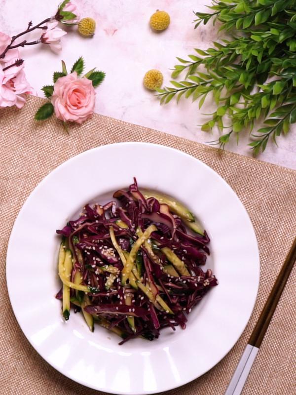 涼拌紫甘藍(lán)的做法-酸甜味拌菜譜-易網(wǎng)健康養(yǎng)生網(wǎng) 涼拌紫甘藍(lán)的做法-酸甜味拌菜譜