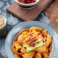 最愛這一碗，一分鐘學會做涼皮的做法-家常味拌菜譜