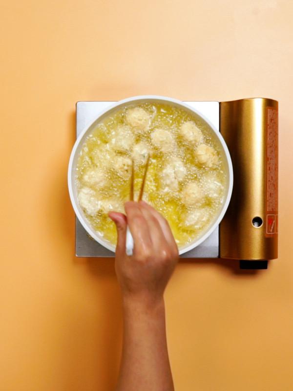 蘿卜丸子的做法-家常味炸菜譜-易網(wǎng)健康養(yǎng)生網(wǎng) 蘿卜丸子的做法-家常味炸菜譜