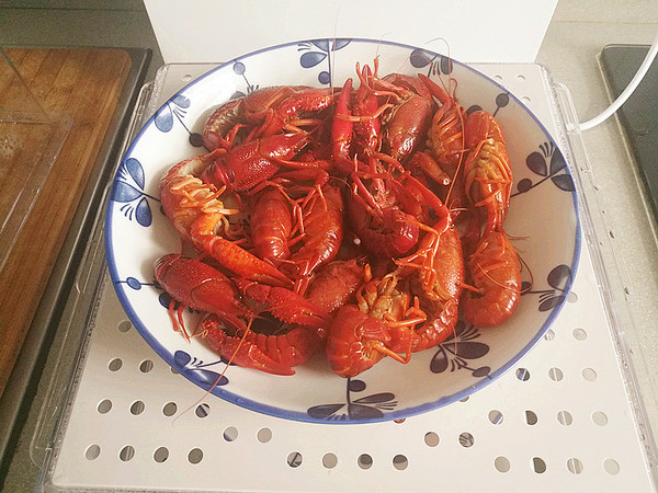 清蒸小龍蝦的做法-家常味蒸菜譜-易網健康養生網 清蒸小龍蝦的做法-家常味蒸菜譜