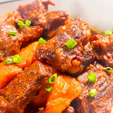 番茄牛腩的做法-家常味炒菜譜