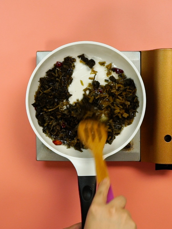 咸菜的做法-家常味炒菜譜-易網(wǎng)健康養(yǎng)生網(wǎng) 咸菜的做法-家常味炒菜譜