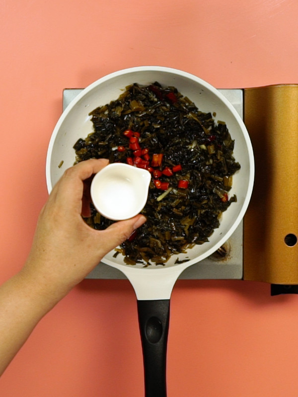 咸菜的做法-家常味炒菜譜-易網(wǎng)健康養(yǎng)生網(wǎng) 咸菜的做法-家常味炒菜譜