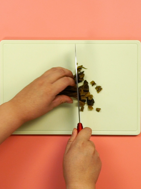 咸菜的做法-家常味炒菜譜-易網(wǎng)健康養(yǎng)生網(wǎng) 咸菜的做法-家常味炒菜譜