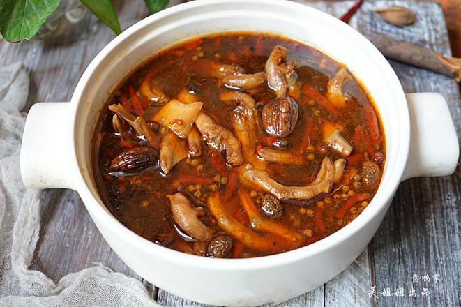 香辣鹵鴨掌的做法-家常味煮菜譜