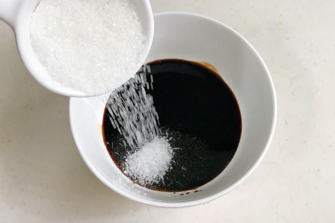 蔥油面的做法-咸鮮味拌菜譜-易網健康養(yǎng)生網 蔥油面的做法-咸鮮味拌菜譜