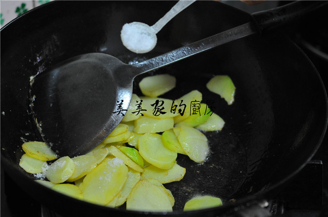 干鍋的做法-家常味燒菜譜