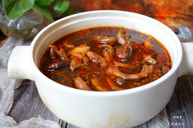 香辣鹵鴨掌的做法-家常味煮菜譜