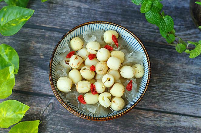 冰糖湘蓮的做法-甜味煮菜譜-易網健康養生網 冰糖湘蓮的做法-甜味煮菜譜