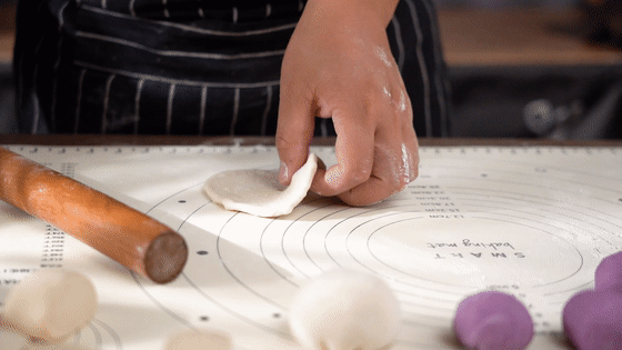 紫薯花開饅頭的做法-甜味蒸菜譜-易網健康養生網 紫薯花開饅頭的做法-甜味蒸菜譜