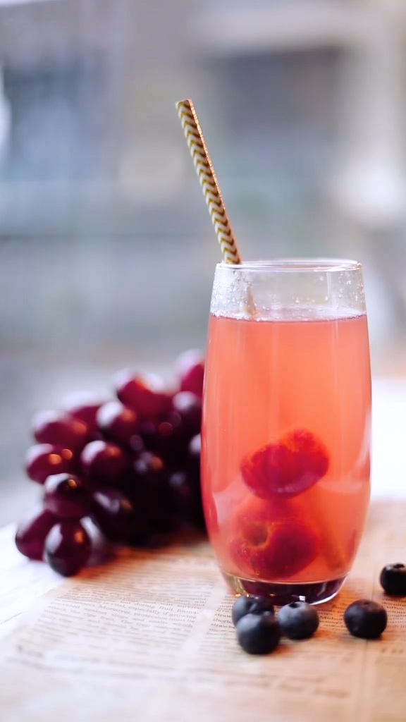 山楂水 解暑又減肥的做法-酸甜味煮菜譜-易網健康養生網 山楂水 解暑又減肥的做法-酸甜味煮菜譜