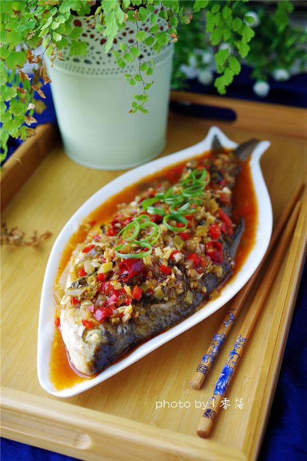 澆汁武昌魚的做法-酸辣味煮菜譜