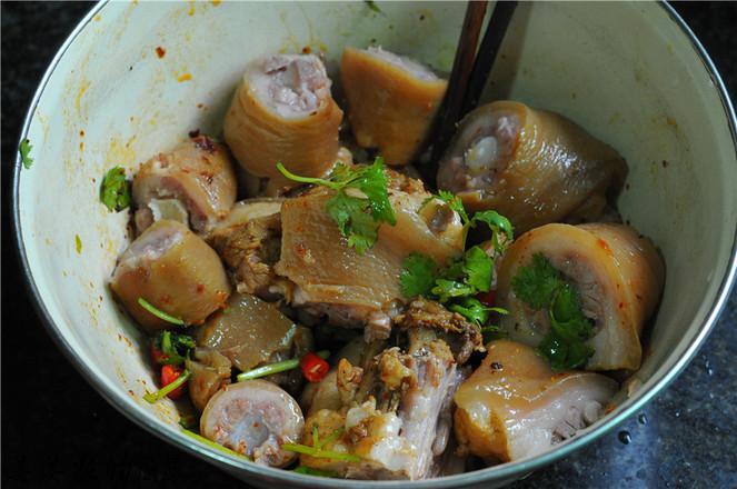 涼拌豬尾巴的做法-家常味鹵菜譜-易網健康養生網 涼拌豬尾巴的做法-家常味鹵菜譜