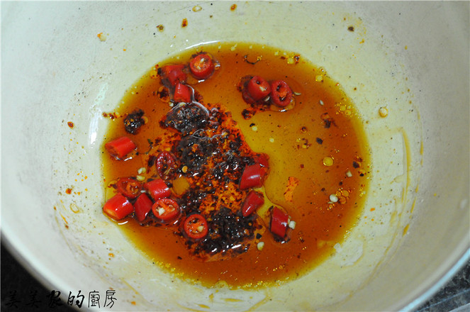 涼拌豬尾巴的做法-家常味鹵菜譜-易網健康養生網 涼拌豬尾巴的做法-家常味鹵菜譜