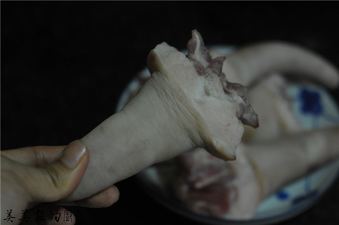 涼拌豬尾巴的做法-家常味鹵菜譜-易網健康養生網 涼拌豬尾巴的做法-家常味鹵菜譜