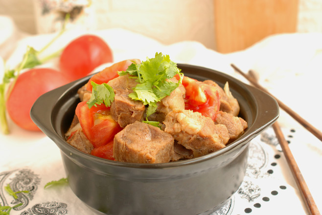 砂鍋牛腩的做法-家常味燉菜譜-易網健康養生網 砂鍋牛腩的做法-家常味燉菜譜