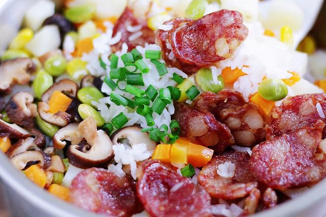 臘腸土豆脫糖飯的做法-咸鮮味蒸菜譜