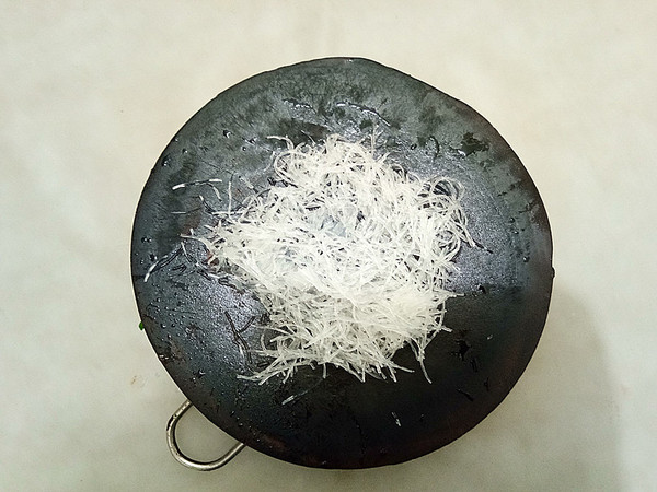 烙菜饃的做法-家常味烙菜譜-易網健康養生網 烙菜饃的做法-家常味烙菜譜