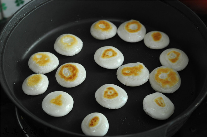 糖油粑粑的做法-甜味煮菜譜-易網(wǎng)健康養(yǎng)生網(wǎng) 糖油粑粑的做法-甜味煮菜譜