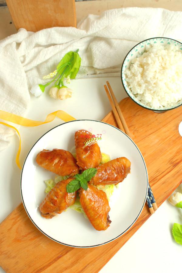 蠔油燜雞翅的做法-家常味燜菜譜-易網(wǎng)健康養(yǎng)生網(wǎng) 蠔油燜雞翅的做法-家常味燜菜譜