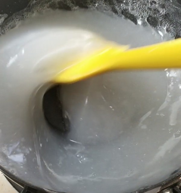 青瓜涼粉皮的做法-咸鮮味拌菜譜-易網健康養生網 青瓜涼粉皮的做法-咸鮮味拌菜譜