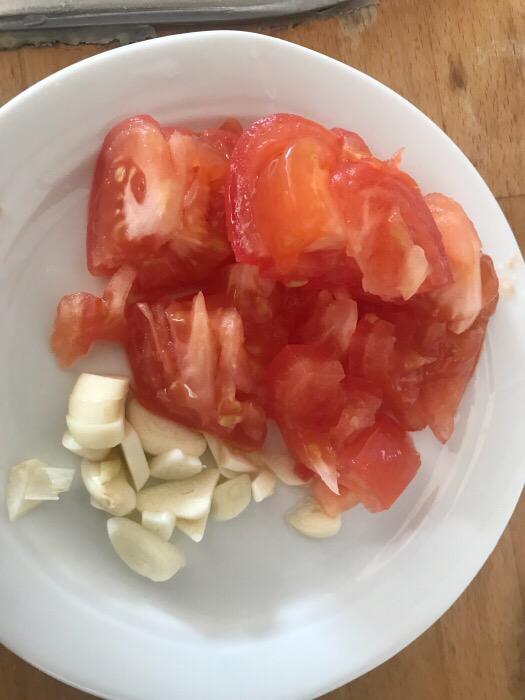 蘑菇雞肉的做法-咸鮮味炒菜譜-易網健康養生網 蘑菇雞肉的做法-咸鮮味炒菜譜