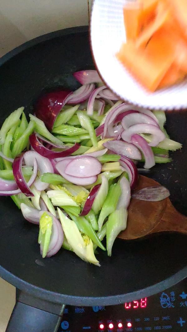 盛夏的美食的做法-家常味炒菜譜