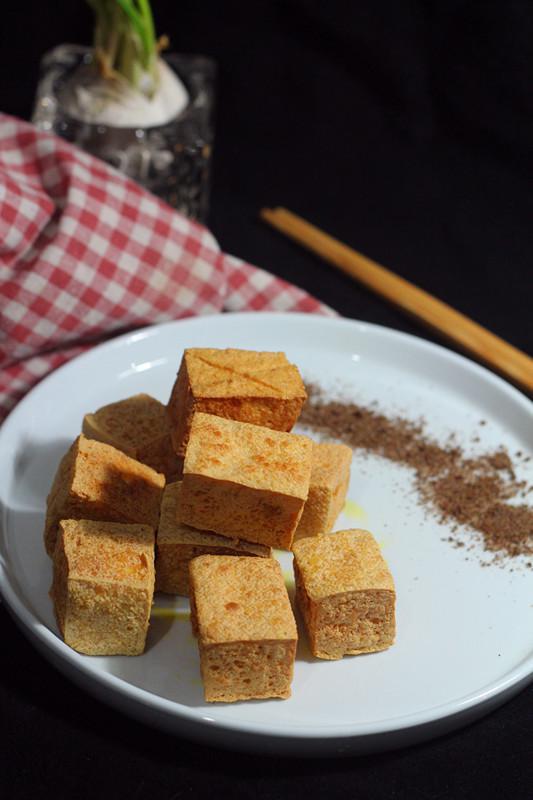 炸油豆腐的做法-家常味炸菜譜