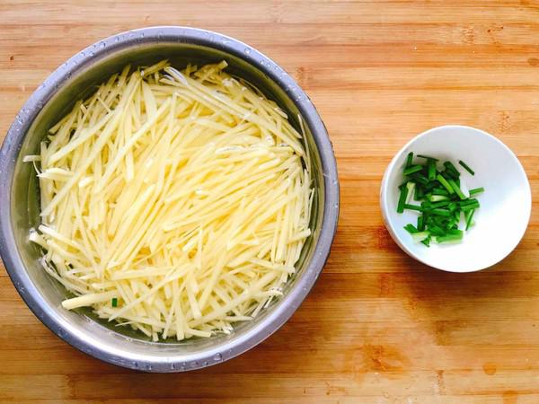 家庭版醬油土豆絲,好吃又營養的家常菜,做法簡單附詳細教程的做法-咸鮮味炒菜譜-易網健康養生網 家庭版醬油土豆絲,好吃又營養的家常菜,做法簡單附詳細教程的做法-咸鮮味炒菜譜