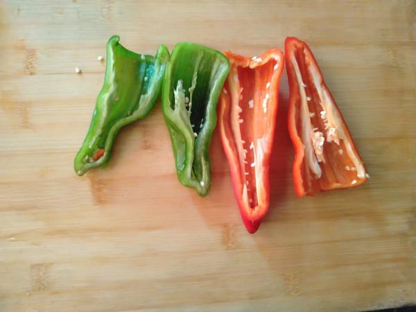 雙椒虎皮皮蛋的做法-麻辣味拌菜譜-易網健康養生網 雙椒虎皮皮蛋的做法-麻辣味拌菜譜