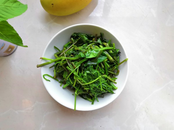 鴨腳板的做法-家常味炒菜譜-易網健康養生網 鴨腳板的做法-家常味炒菜譜