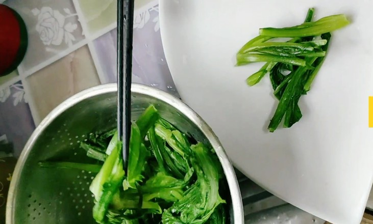 澆汁油麥菜的做法-咸鮮味其它工藝菜譜-易網健康養生網 澆汁油麥菜的做法-咸鮮味其它工藝菜譜