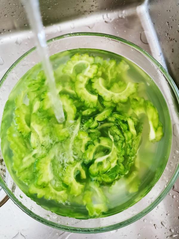 豆豉鯪魚拌苦瓜的做法-其它口味拌菜譜-易網健康養生網 豆豉鯪魚拌苦瓜的做法-其它口味拌菜譜