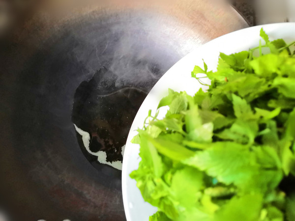 鴨腳板的做法-家常味炒菜譜-易網健康養生網 鴨腳板的做法-家常味炒菜譜