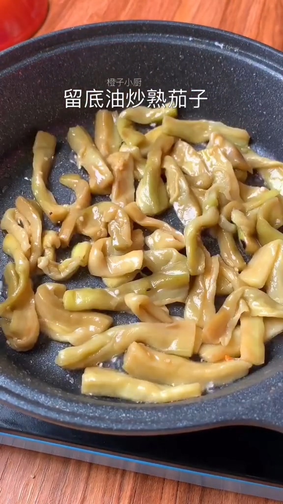 豆腐茄子煲的做法-家常味炒菜譜-易網健康養生網 豆腐茄子煲的做法-家常味炒菜譜