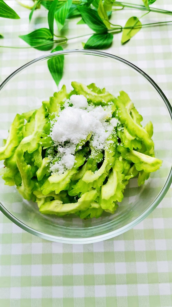 豆豉鯪魚拌苦瓜的做法-其它口味拌菜譜-易網健康養生網 豆豉鯪魚拌苦瓜的做法-其它口味拌菜譜