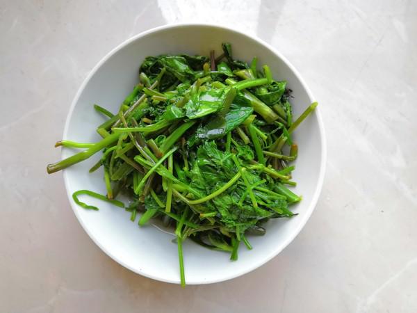 鴨腳板的做法-家常味炒菜譜-易網健康養生網 鴨腳板的做法-家常味炒菜譜