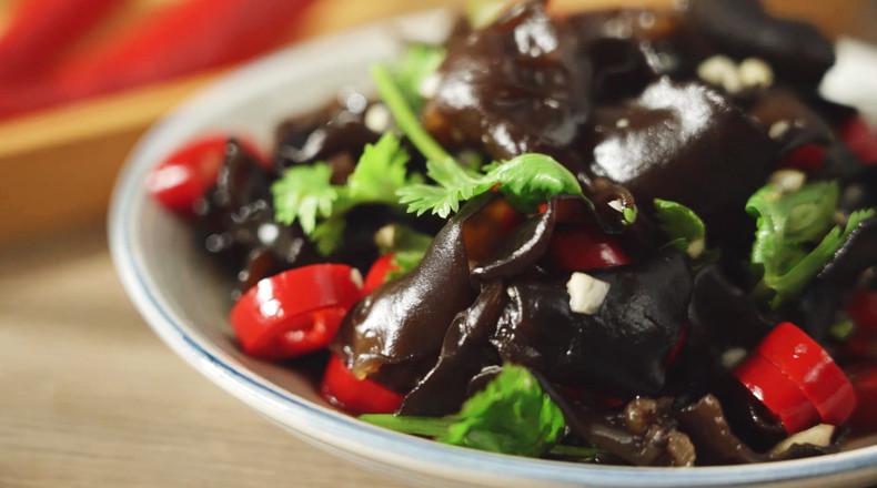 涼拌爽脆木耳【孔老師教做菜】的做法-家常味拌菜譜