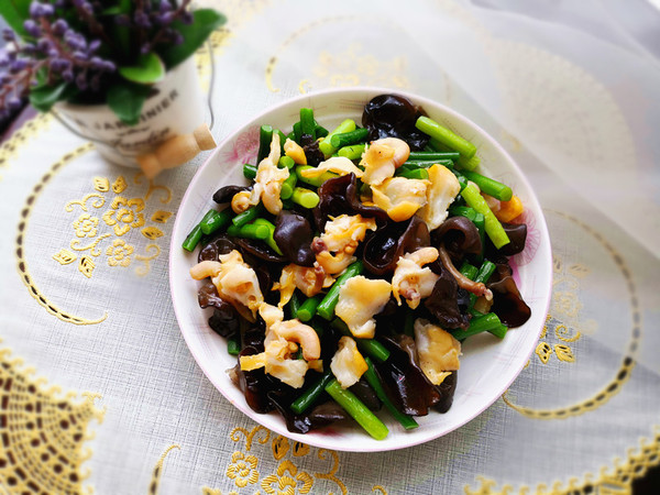 蒜苔炒假鮑魚的做法-咸鮮味炒菜譜-易網(wǎng)健康養(yǎng)生網(wǎng) 蒜苔炒假鮑魚的做法-咸鮮味炒菜譜